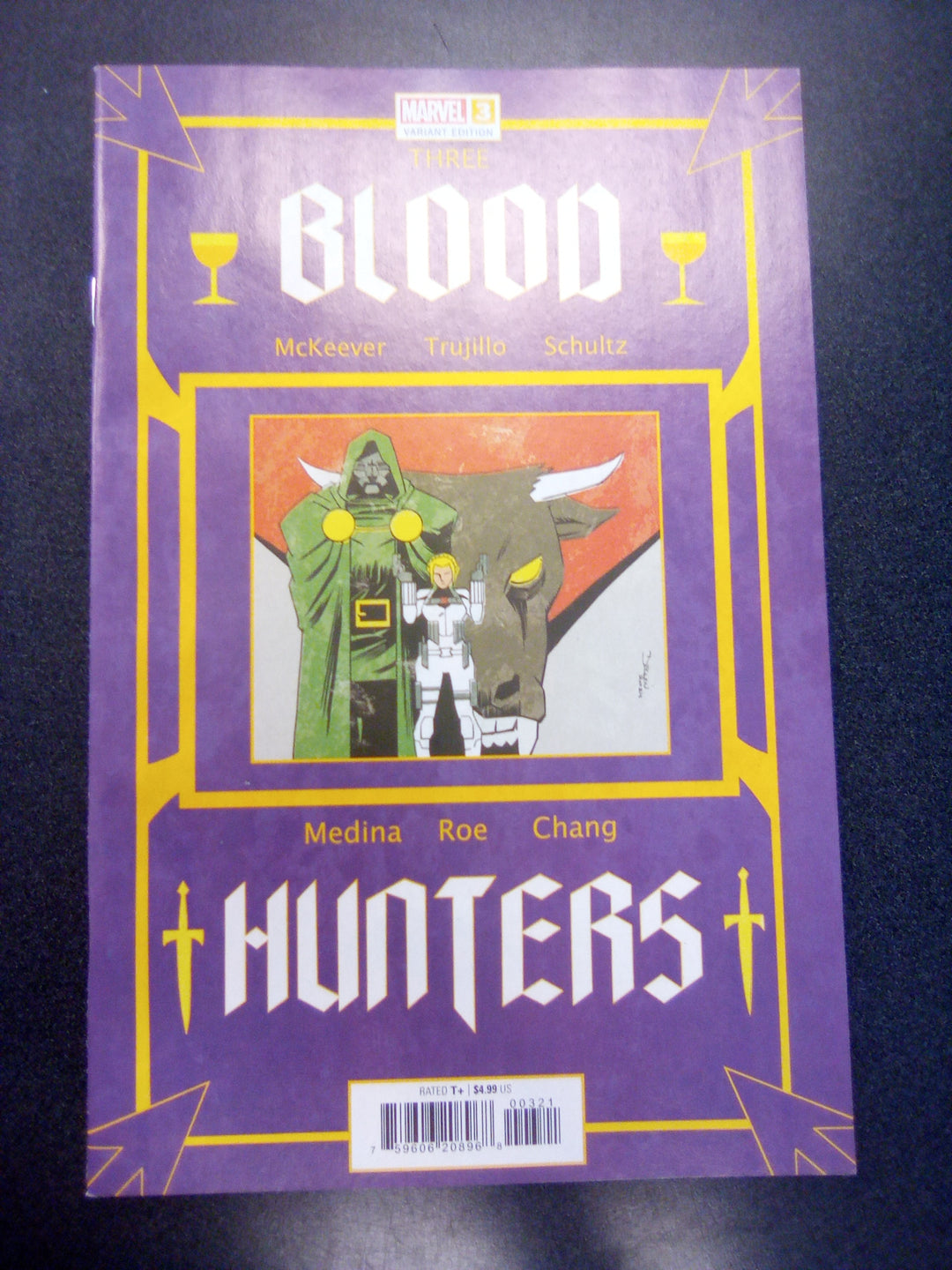 Blood Hunters #3 Declan Shalvey Book Cover Variant [Bh]
