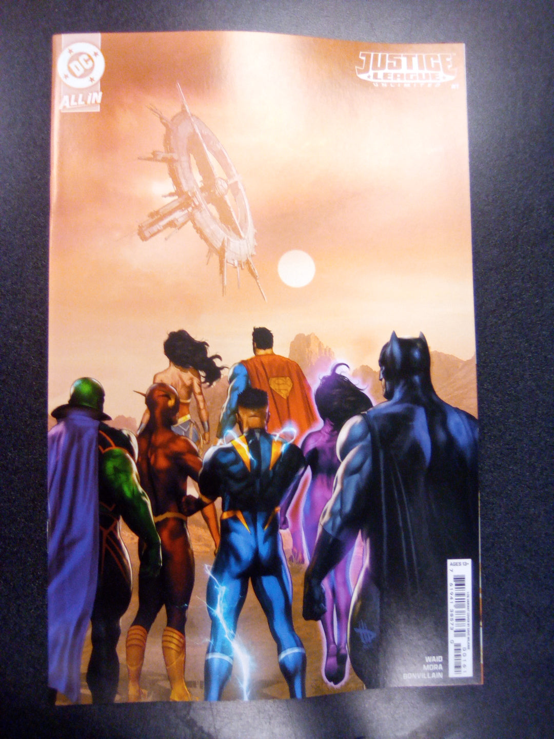 Justice League Unlimited #1 Cover I 1 in 25 Dave Wilkins Card Stock Variant