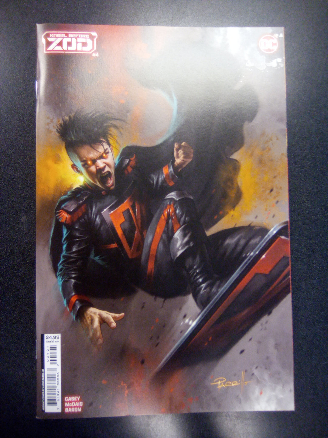 Kneel Before Zod #4 (Of 12) Cover B Lucio Parrillo Card Stock Variant