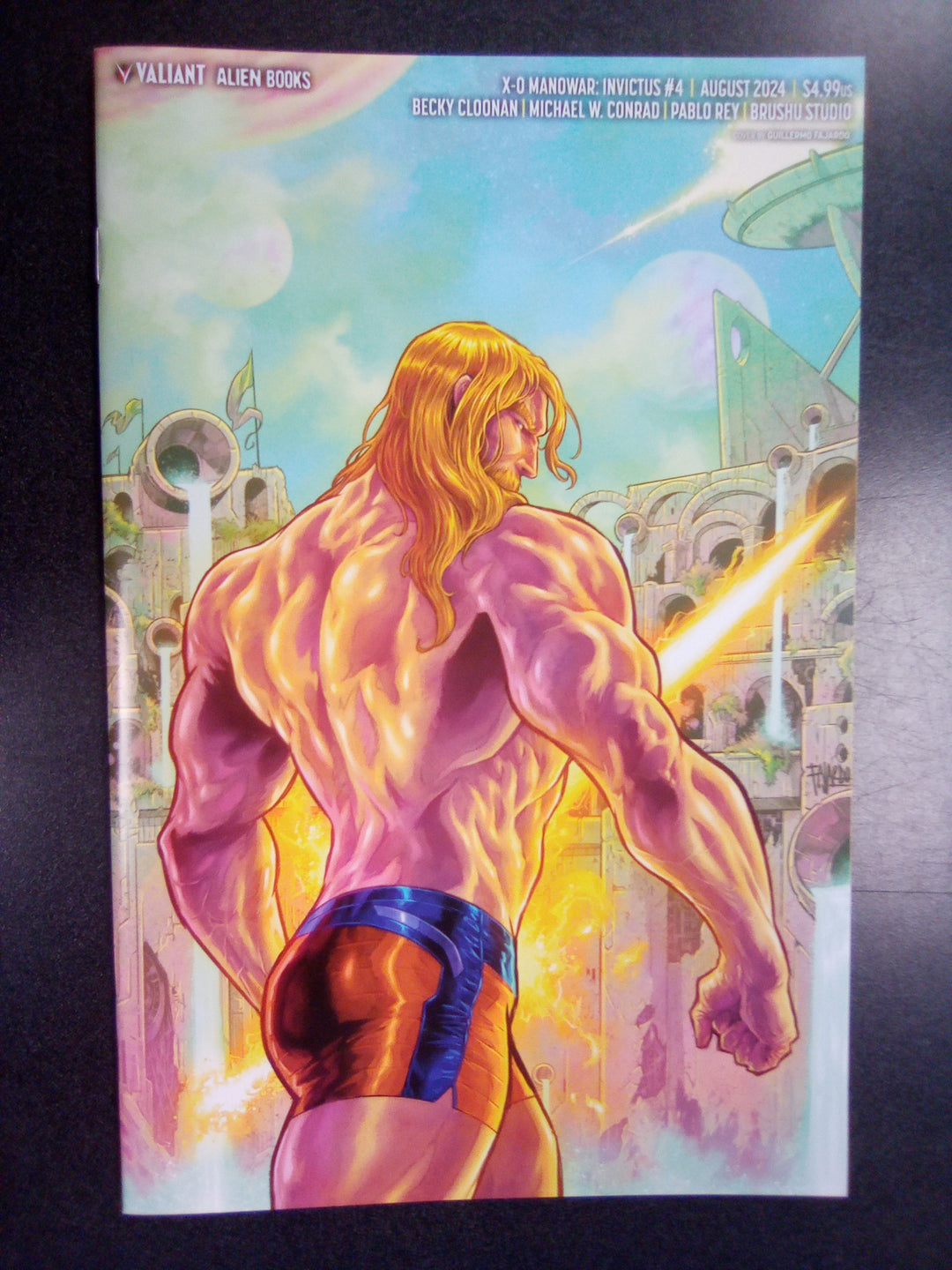 X-O Manowar Invictus #4 (Of 4) Cover B Fajardo Swimsuit