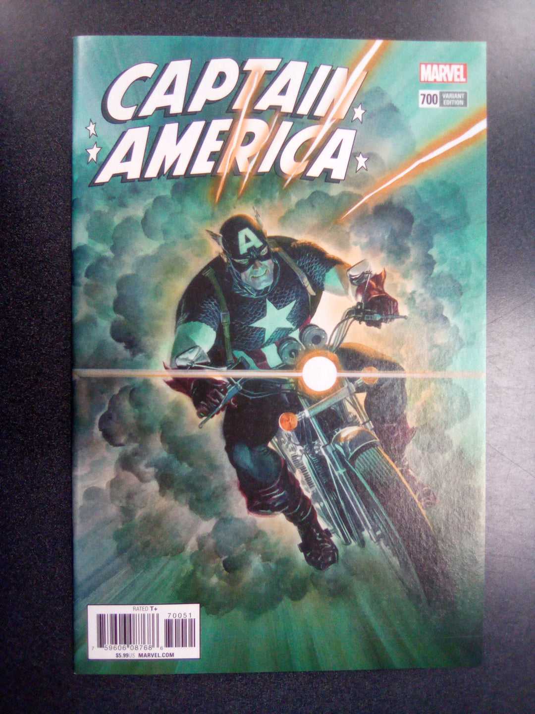 Captain America #700 (2018) 1:50 Alex Ross Variant