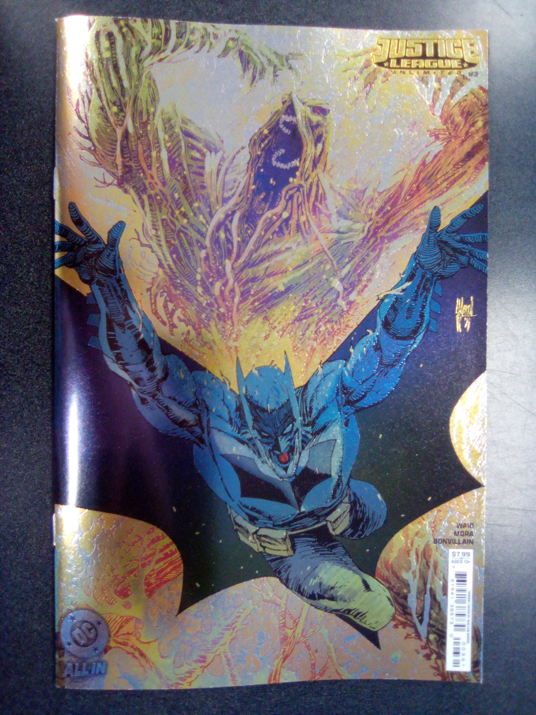 Justice League Unlimited #3 Cover E Guillem March Raised Uv Foil Variant