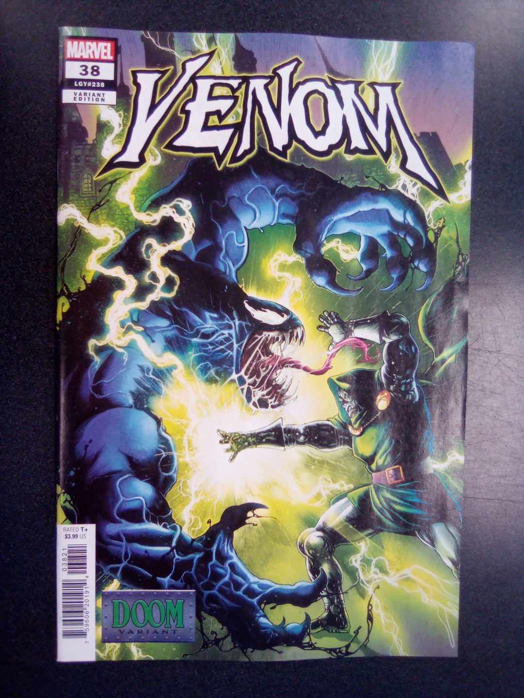 Venom #38 Carlos Magno Doom Variant [Vw]