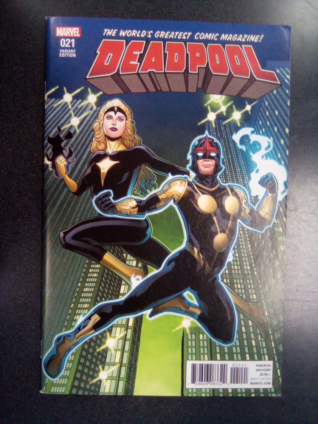 Deadpool #21 (2016) Phil Noto Champions Variant
