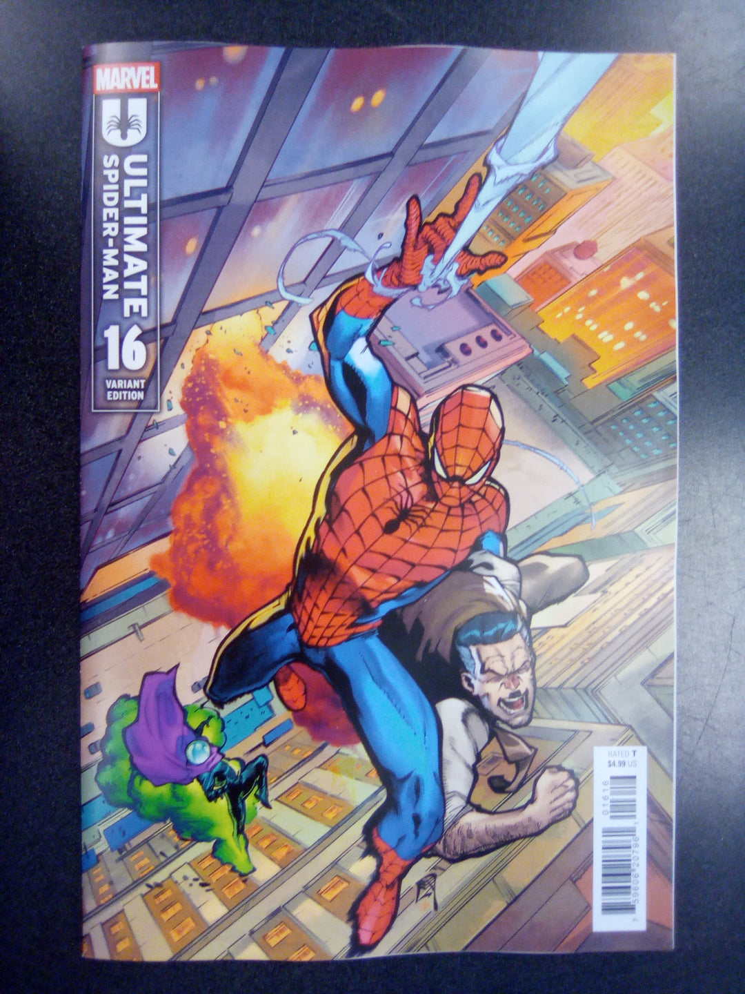 Ultimate Spider-Man #16 1:25 C.F. Villa Variant