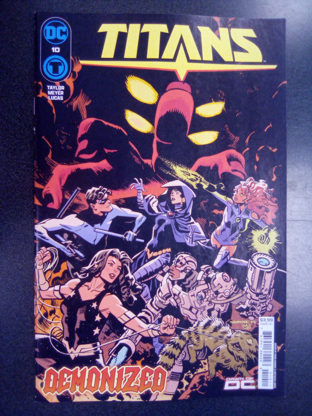 Titans #10 Cover A Chris Samnee