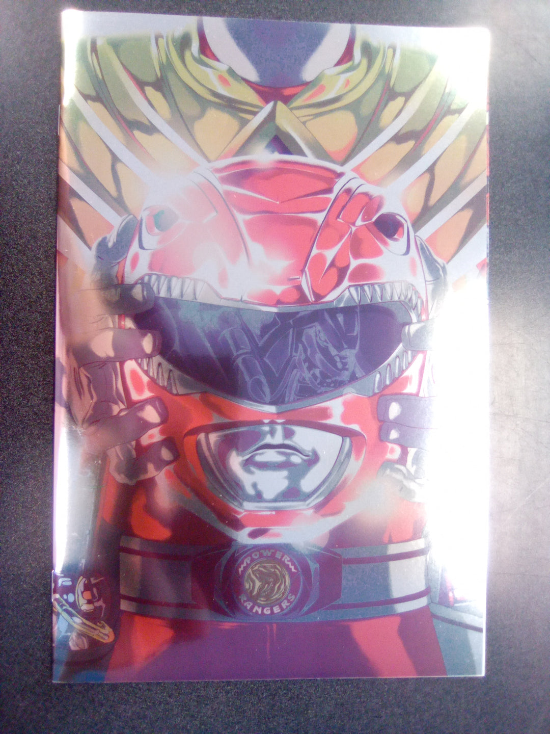 Mighty Morphin Power Rangers #46 (2019) Goni Montes Foil Variant