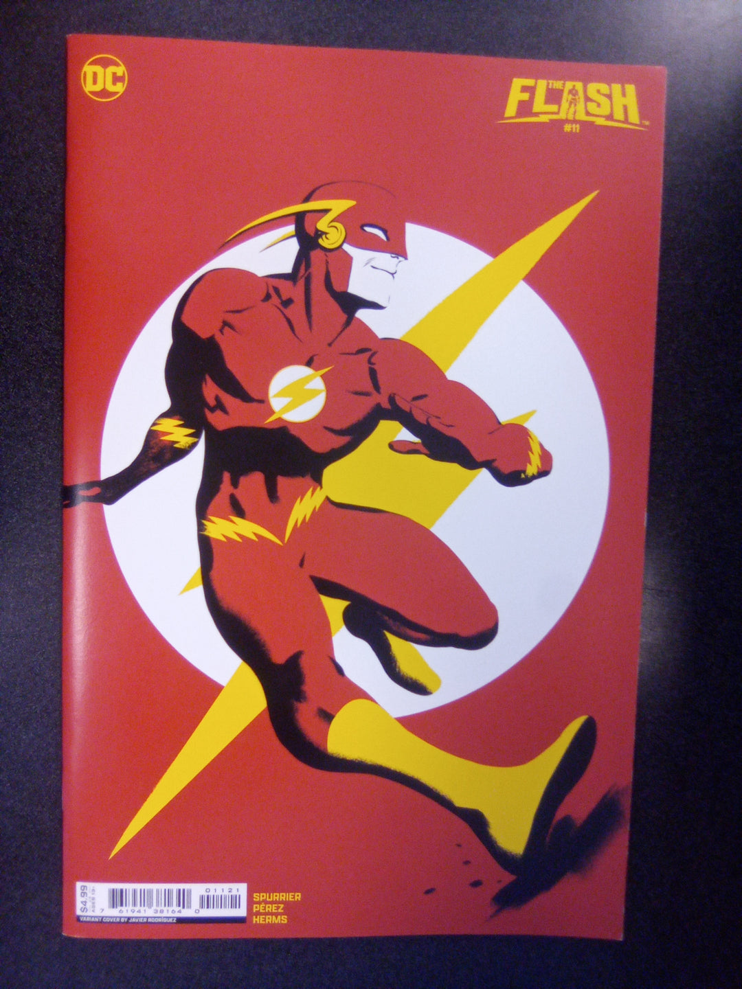Flash #11 Cover B Javier Rodriguez Card Stock Variant