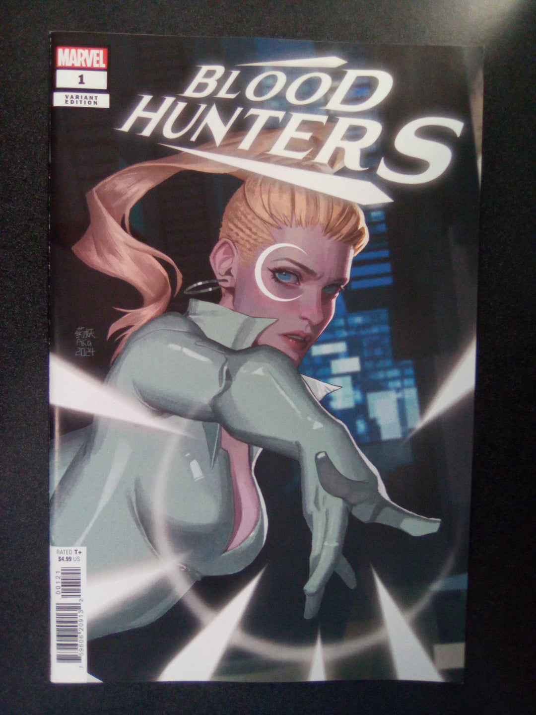 Blood Hunters #1 (Of 5) Aka Dagger Variant