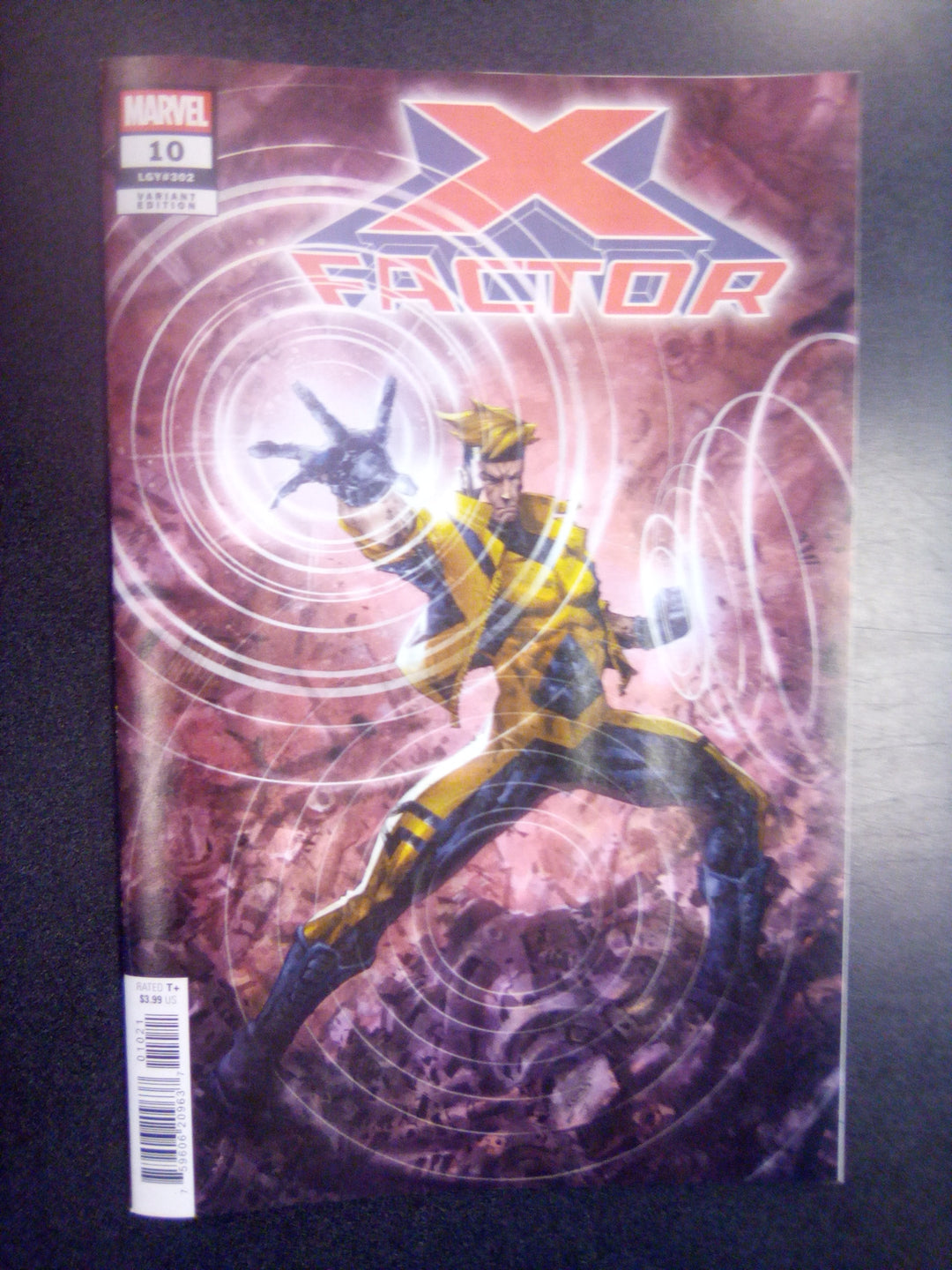 X-Factor #10 Alan Quah Variant
