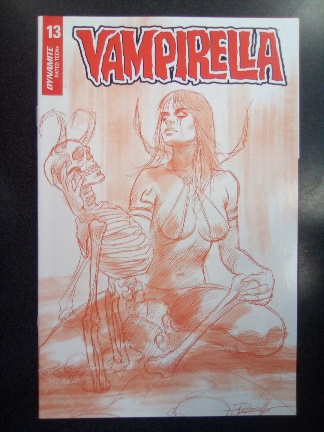 Vampirella #13 (2020) 1:15 Parrillo Tint Variant