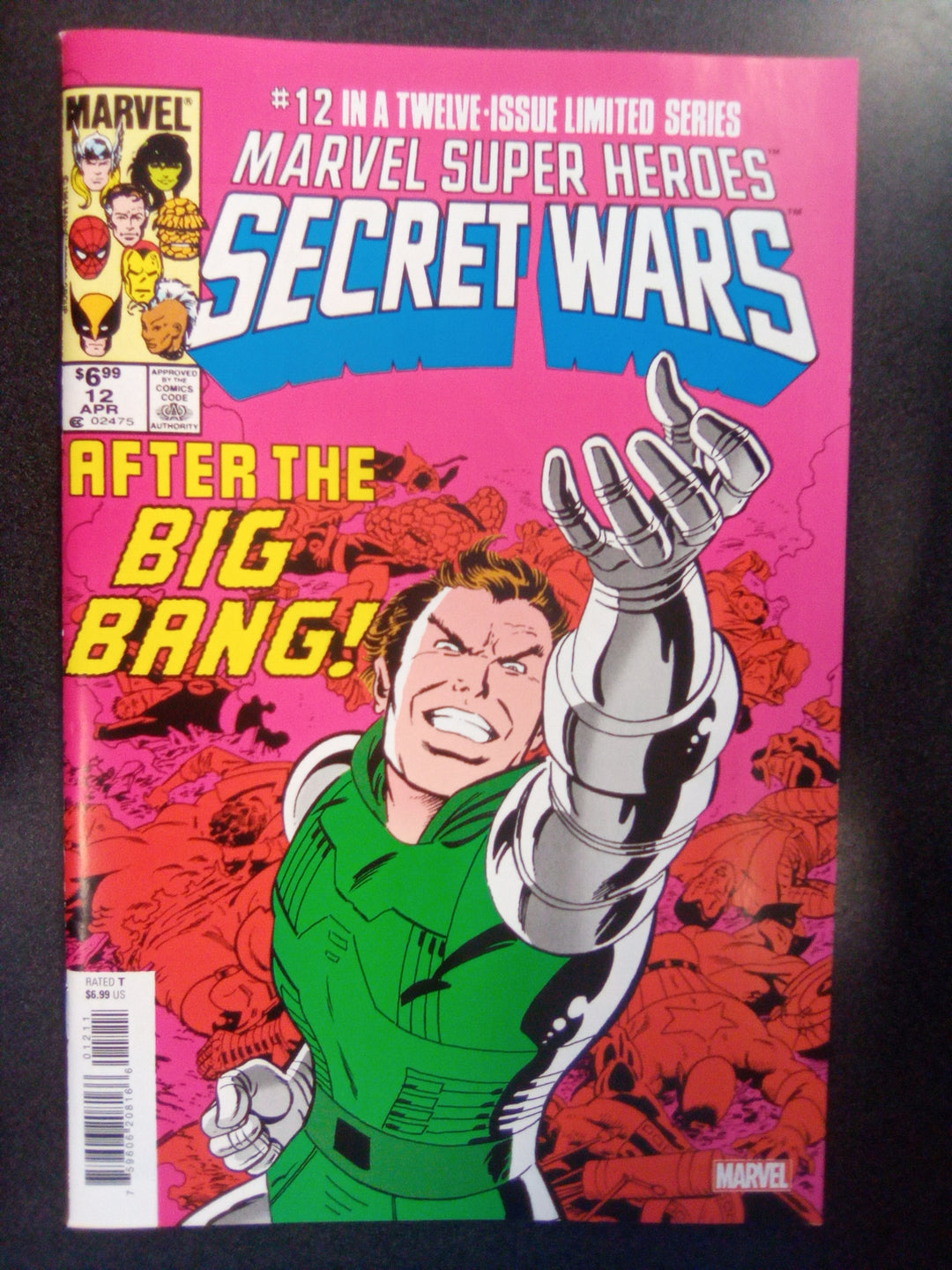 Marvel Super Heroes Secret Wars #12 Facsimile Edition