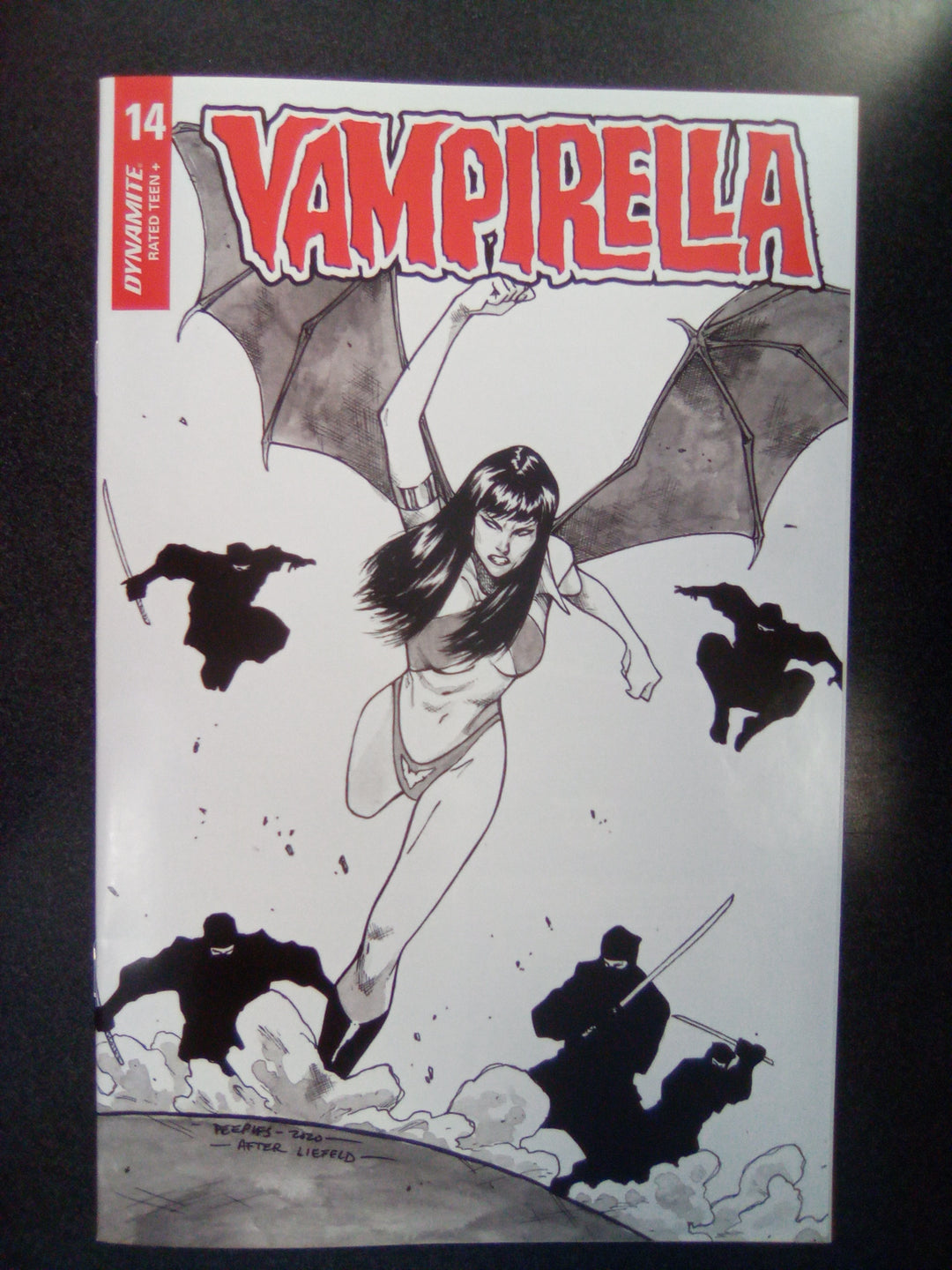 Vampirella #14 (2020) 1:25 Mooney B&W Homage Variant