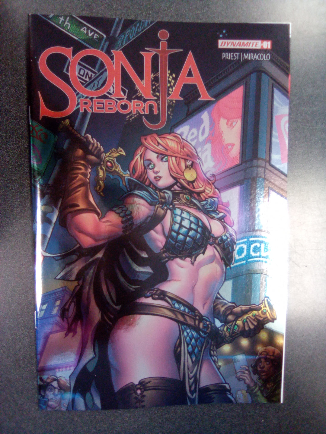 Sonja Reborn #1 Cover V 1:7 Chad Hardin Foil Variant