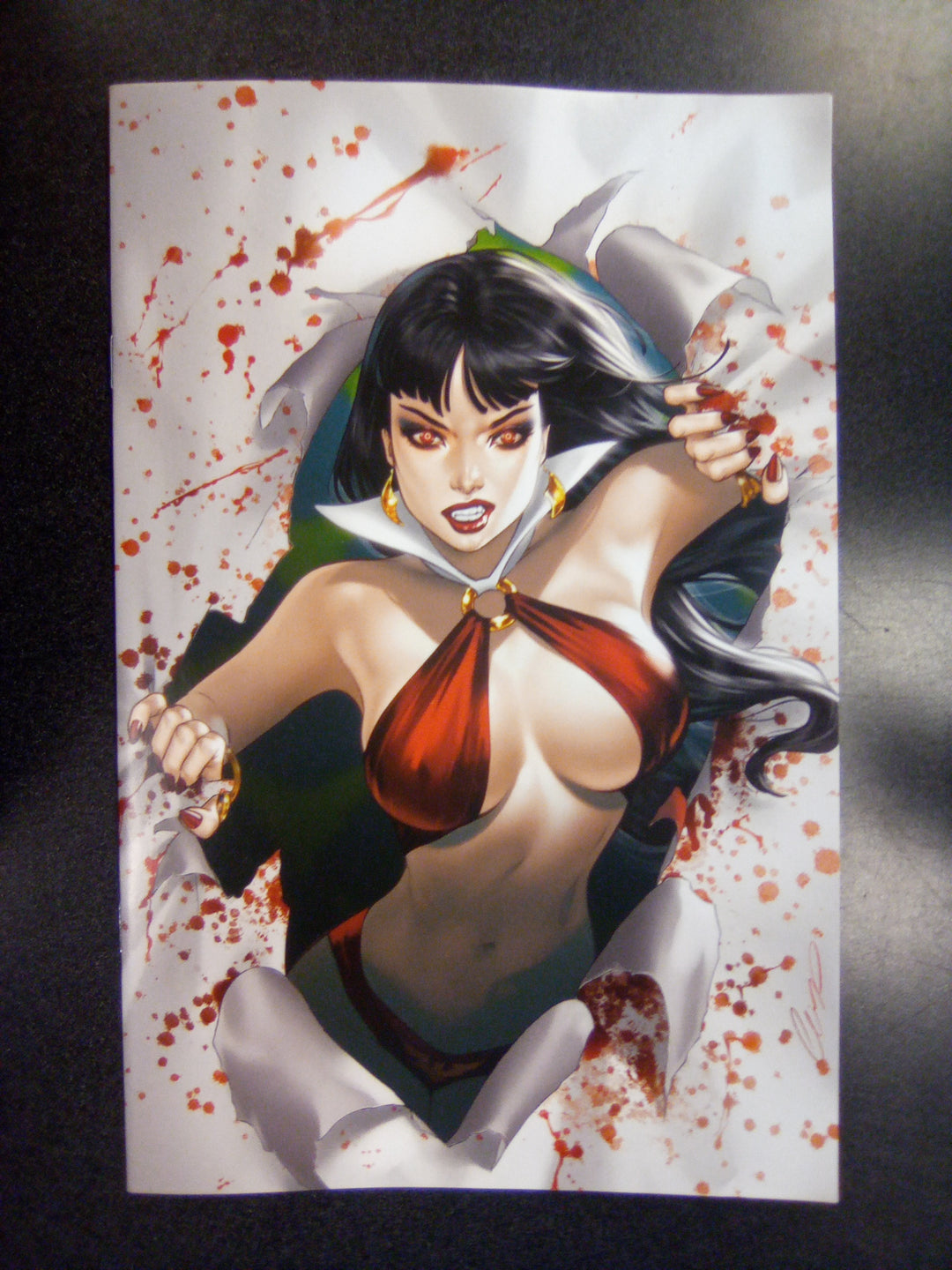 Vampirella (2025) #5 Cover K 1:15 Elias Chatzoudis Full Art Variant