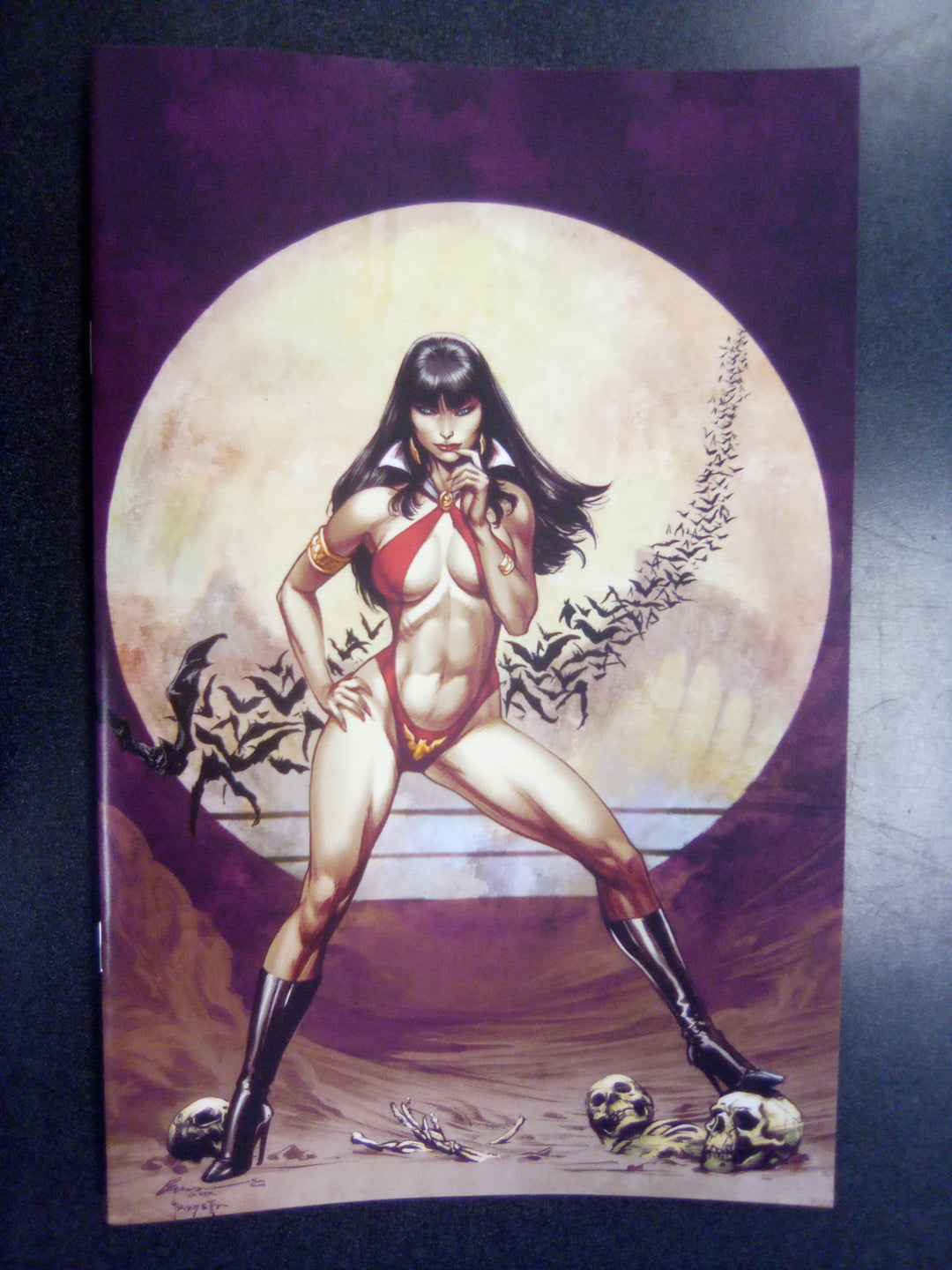 Vampirella Halloween Horror #1 Cover L Inc 1:15 Buzz Full Art Variant