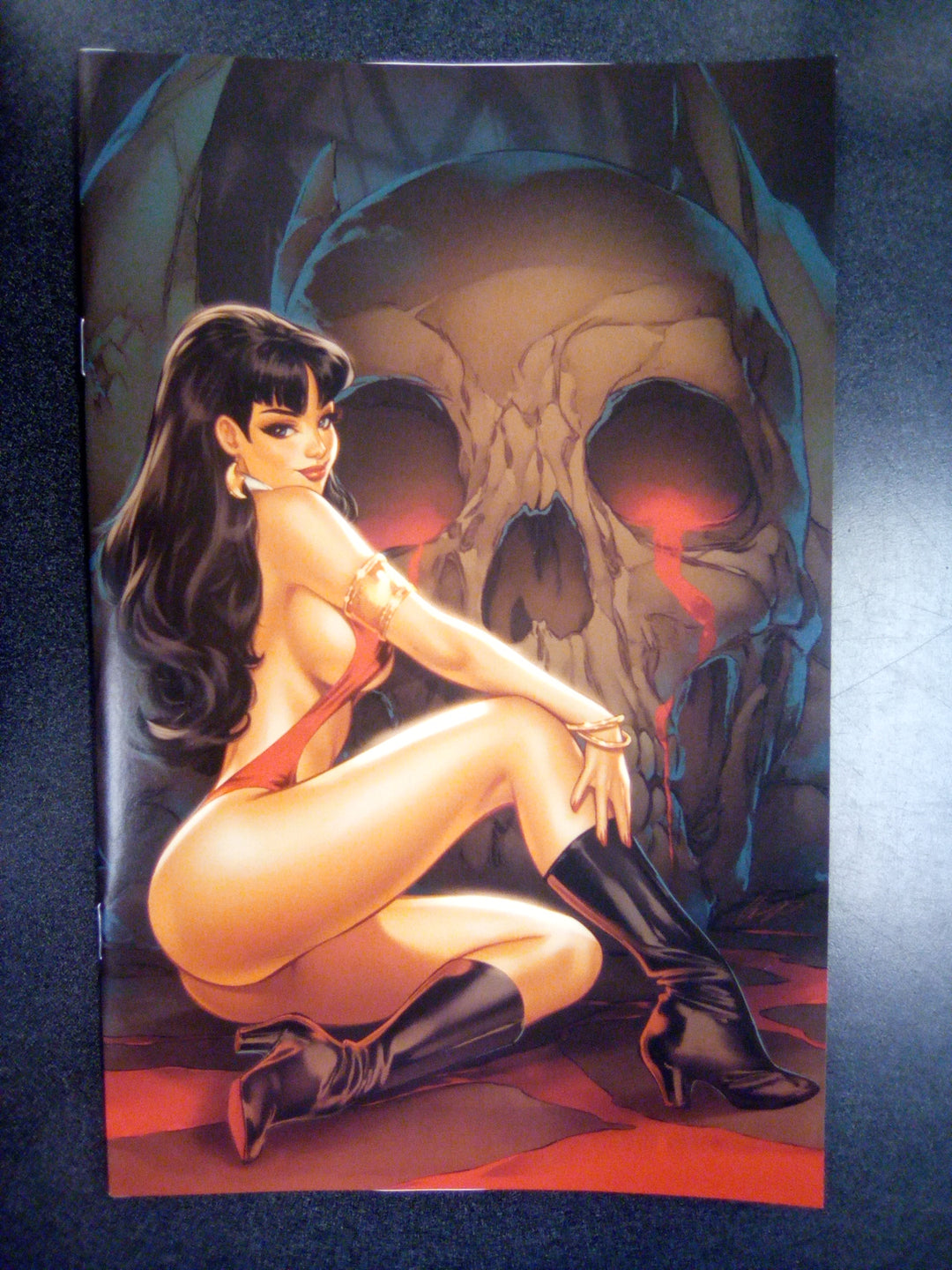Vampirella (2025) #6 Cover K Inc 1:15 Elias Chatzoudis Full Art Variant