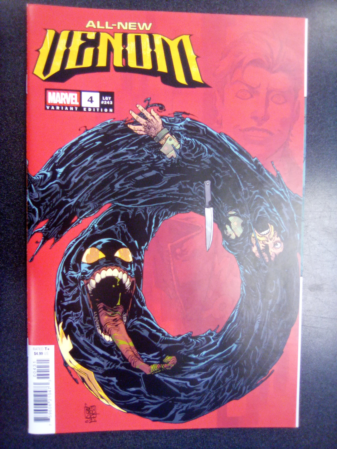 All-New Venom #4 Giuseppe Camuncoli Connecting Variant