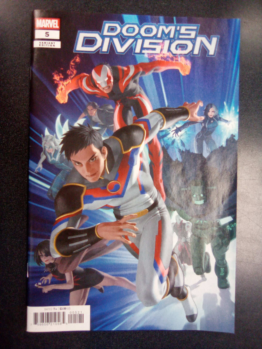 Doom's Division #5 Junggeun Yoon Team-Up Variant [Doom]