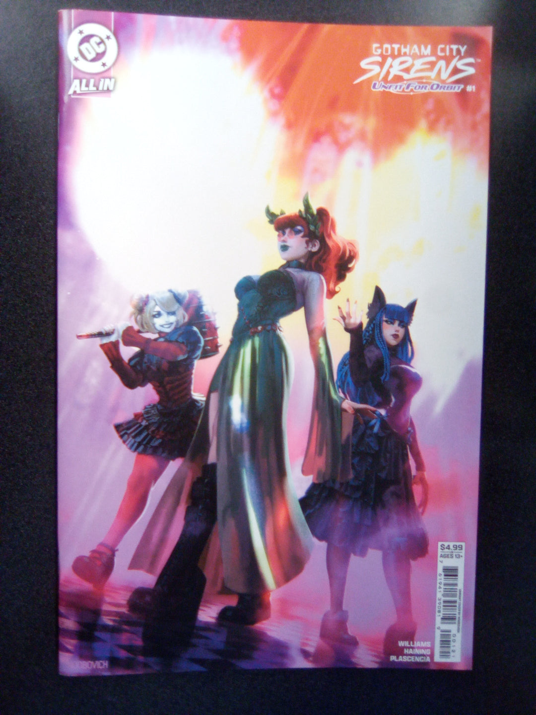 Gotham City Sirens Unfit For Orbit #1 Cover B Noobovich Card Stock Variant