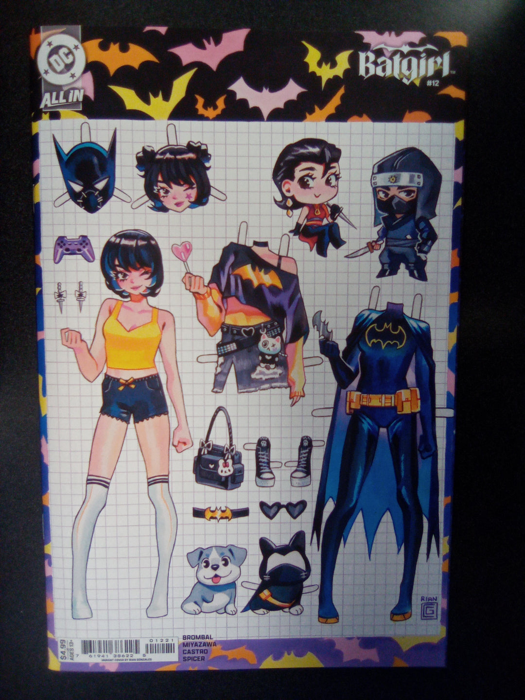 Batgirl #12 Cover B Rian Gonzales Variant