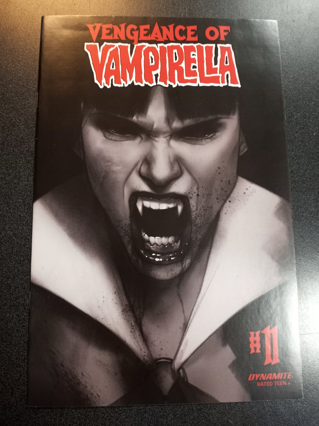 Vengeance Of Vampirella #11 1:30 Oliver B&W Variant