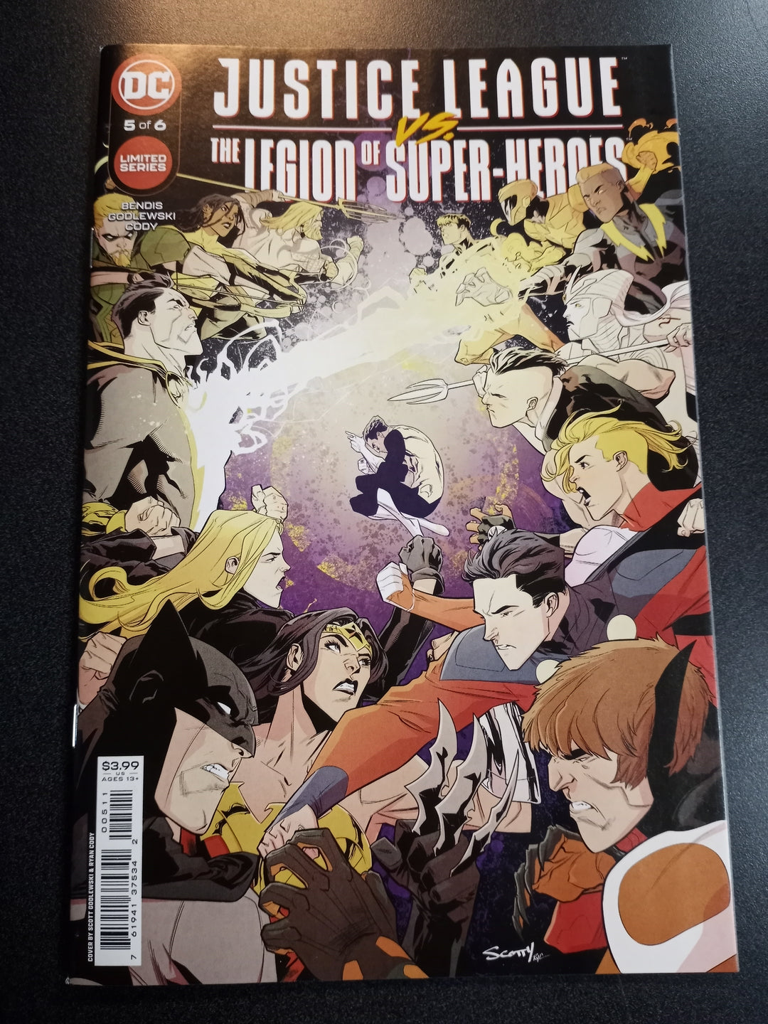 Justice League vs The Legion Of Super-Heroes #5 (Of 6) Cover A Scott Godlewski