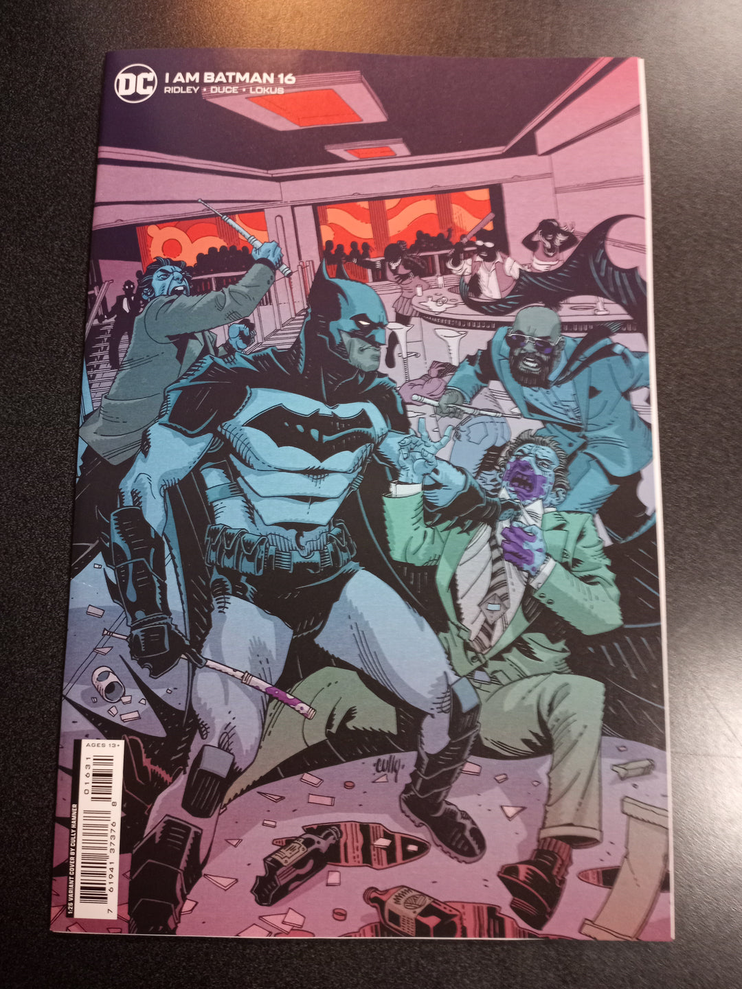 I Am Batman #16 Cover C 1 in 25 Cully Hamner Card Stock Variant