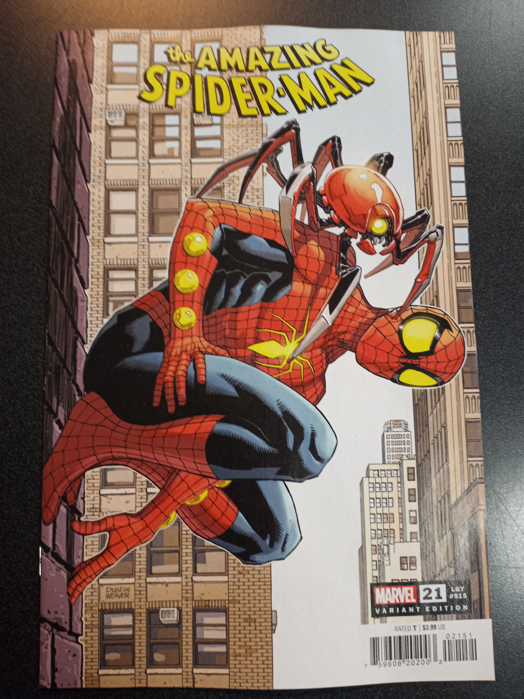 Amazing Spider-Man #21 25 Copy Variant Edition Dustin Weaver Variant