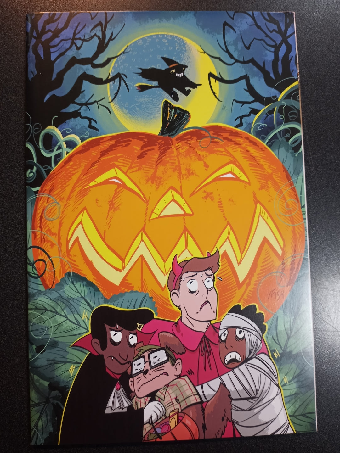 Backstagers Halloween Intermission #1 1:10 Fish Variant