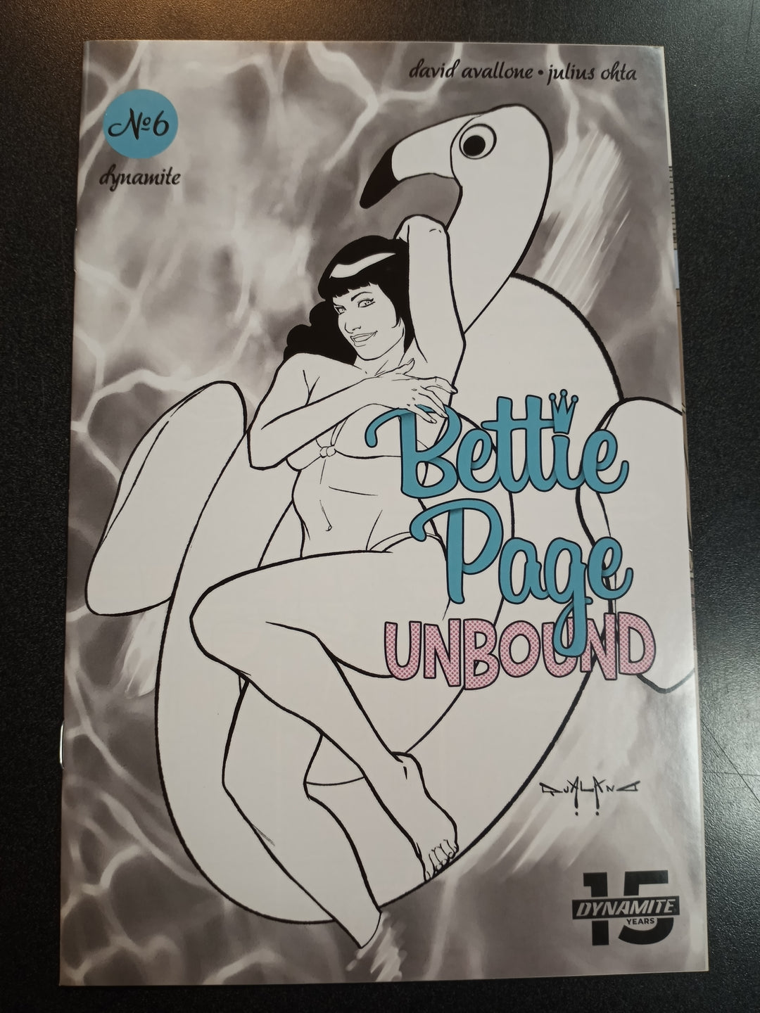 Bettie Page Unbound #6 1:40 Qualano B&W Variant