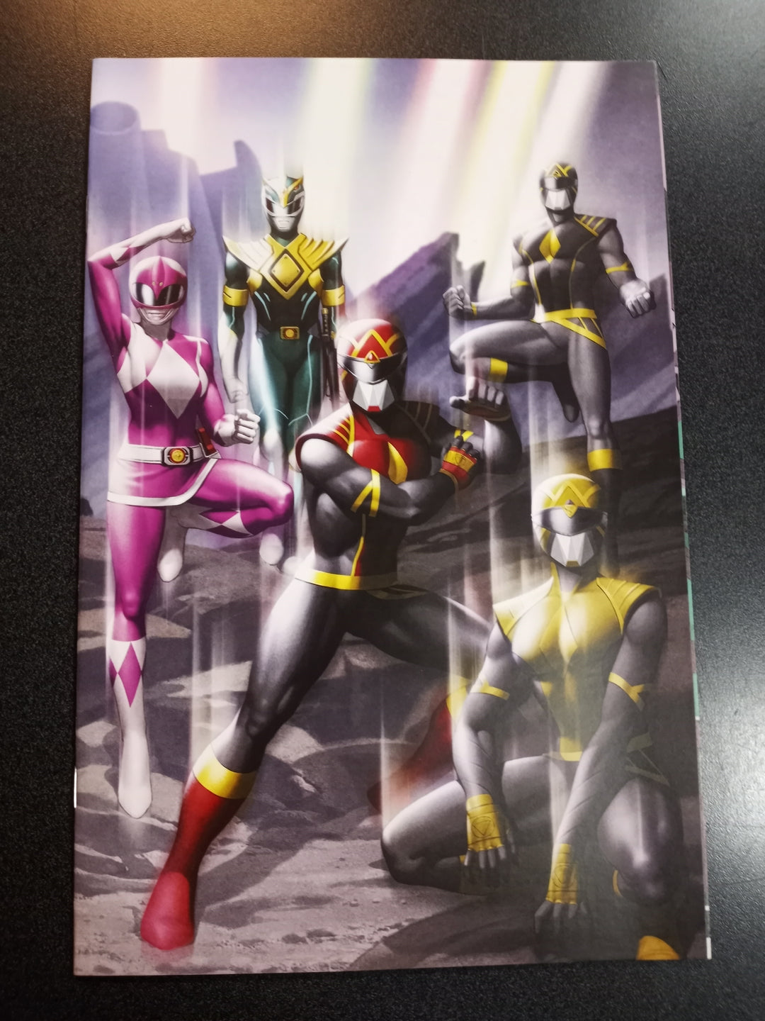 Power Rangers #1 Yoon Virgin Variant