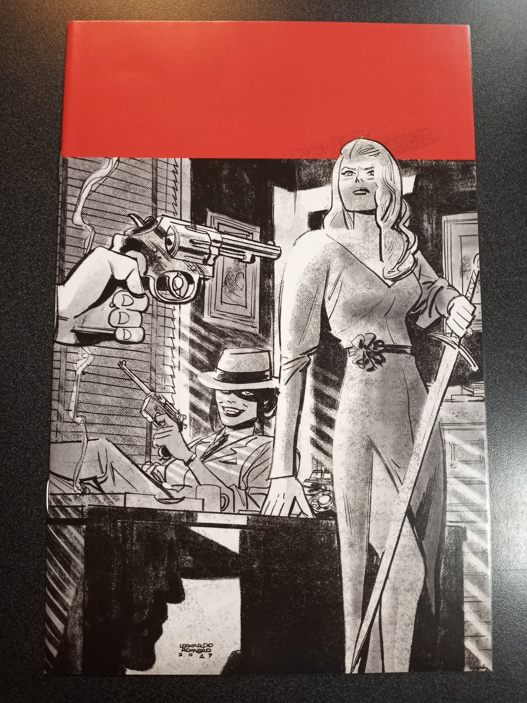 Vampirella Red Sonja #7 1:15 Romero B&W Virgin Variant