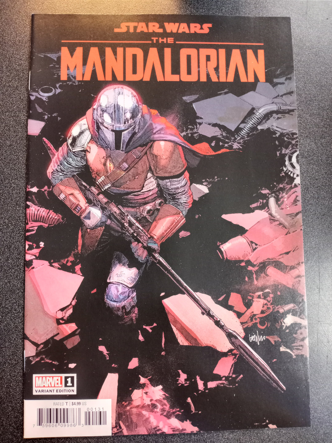 Star Wars Mandalorian #1 50 Copy Variant Edition Yu Variant