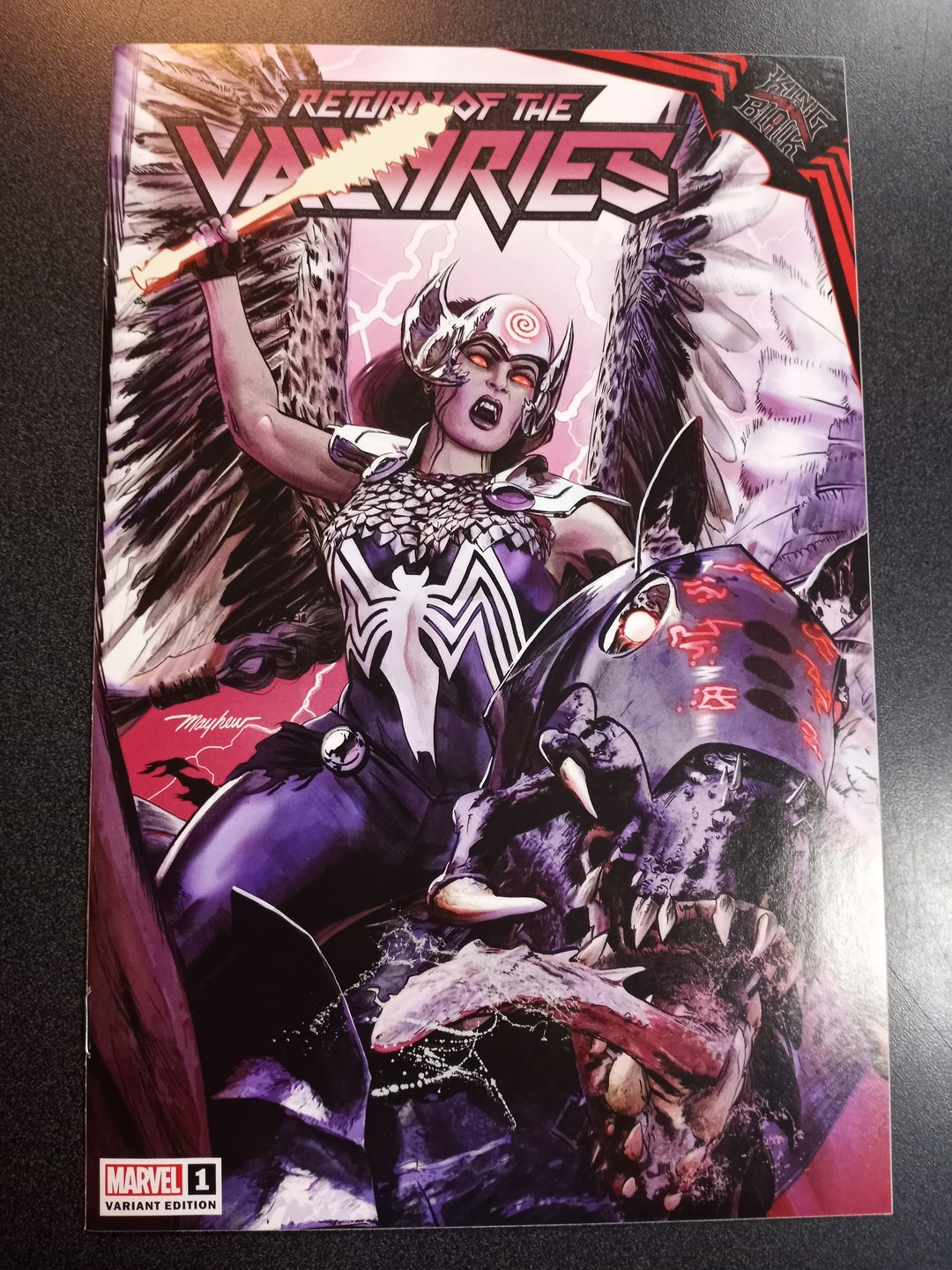 King in Black Return of the Valkyries #1 Mike Mayhew Trade Dress Variant