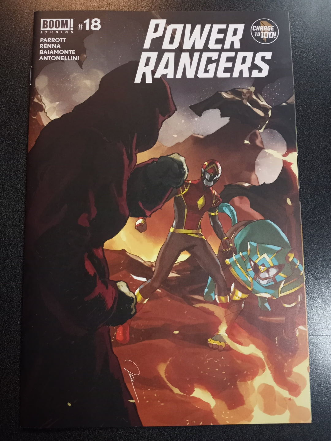 Power Rangers #18 Cover A Parel