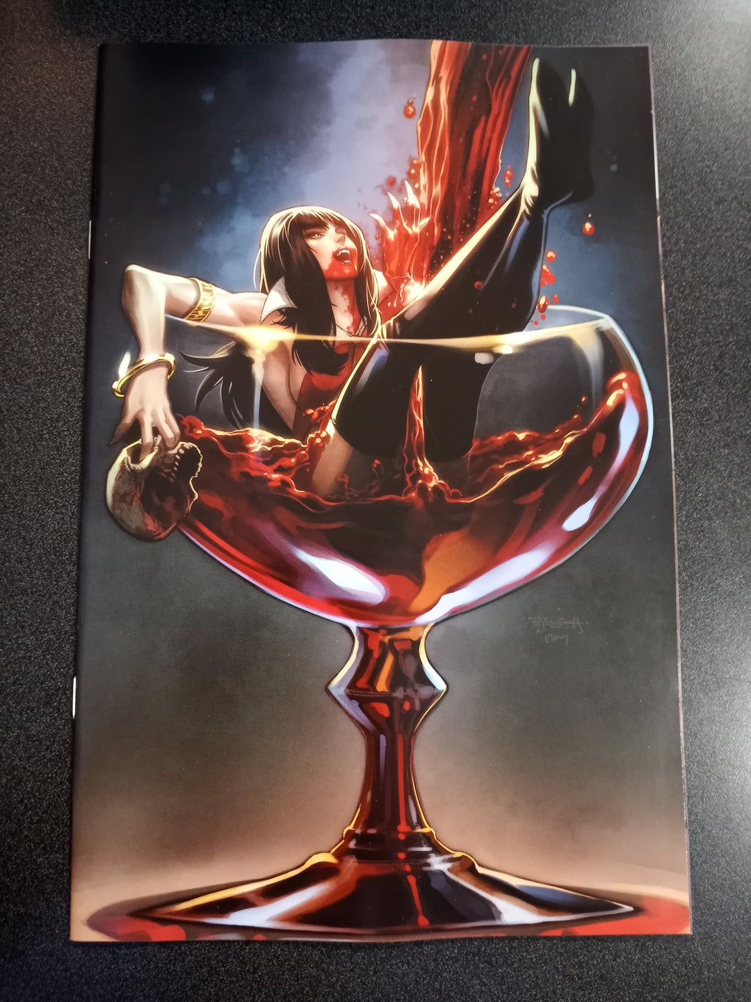 Vampirella Strikes #5 Cover J 30 Copy Variant Edition Segovia Virgin