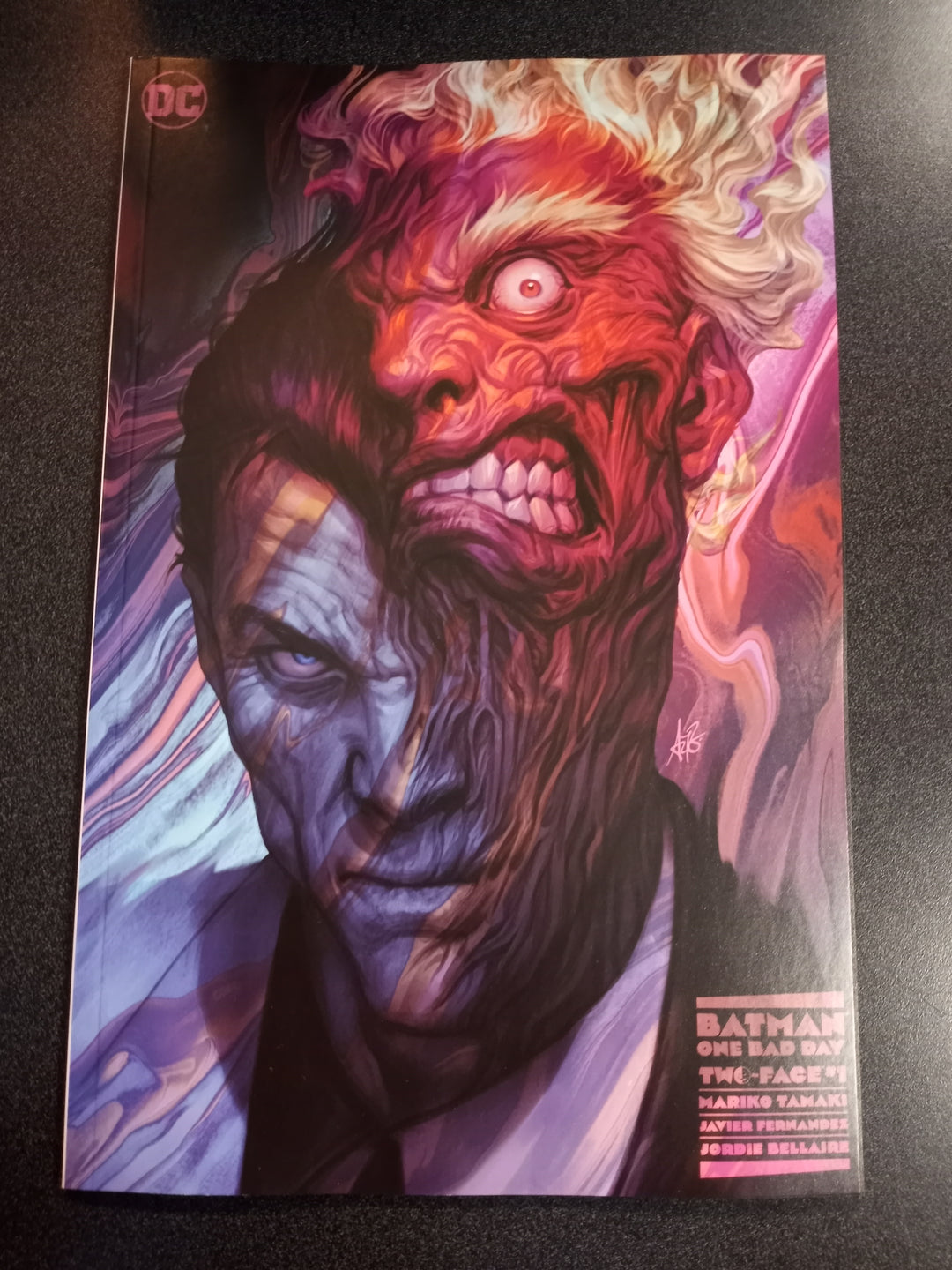 Batman One Bad Day Two-Face #1 (One Shot) Cover C 1 in 25 Stanley Artgerm Lau Variant