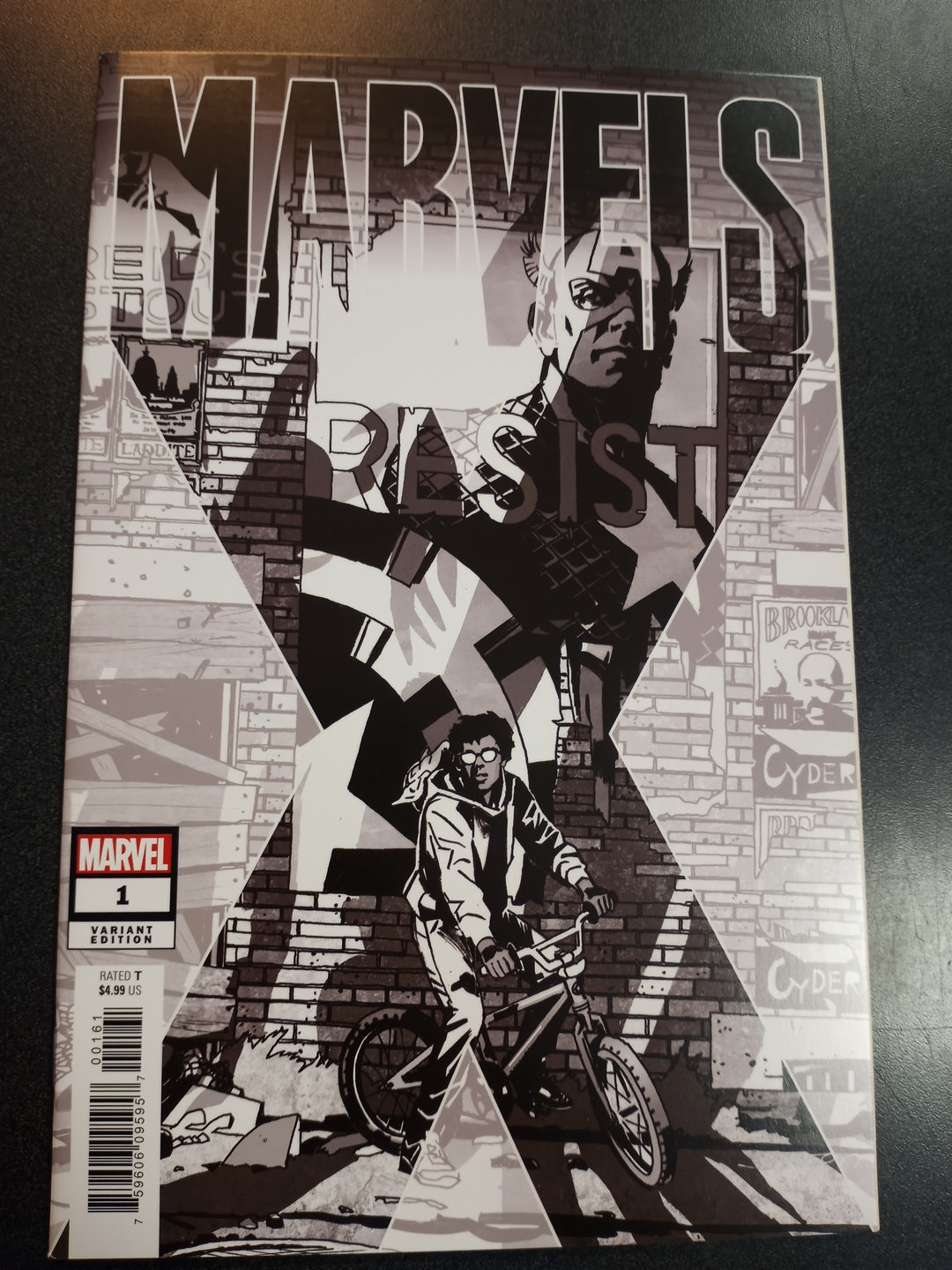Marvels X #1 Party Sketch Variant