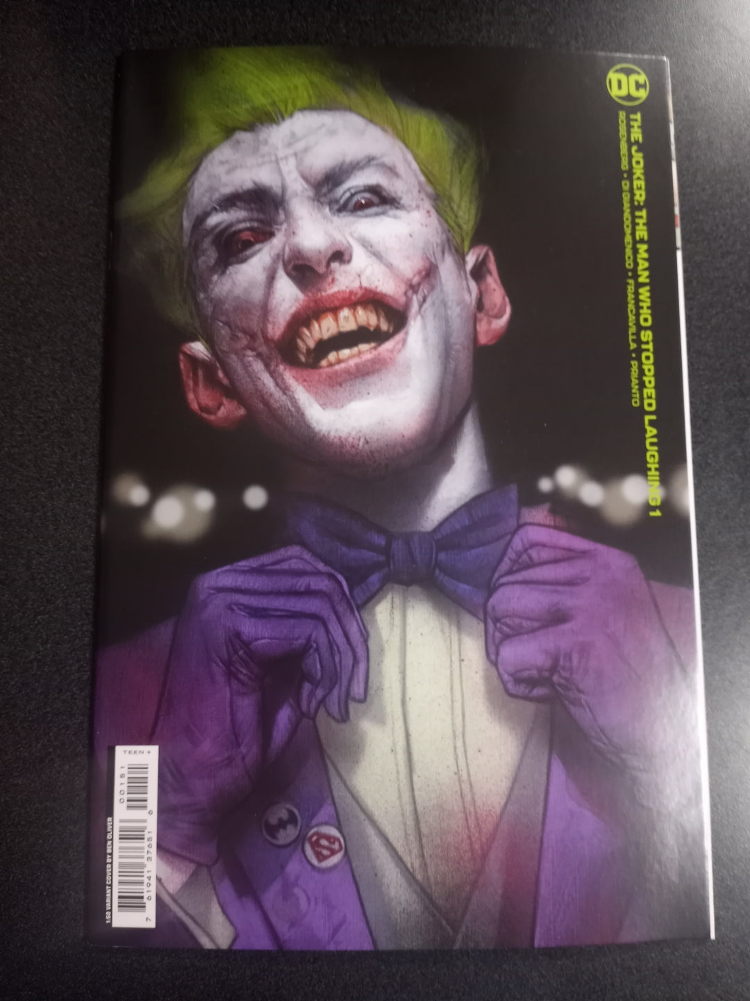 Joker The Man Who Stopped Laughing #1 Cover G 1 in 50 Ben Oliver Variant