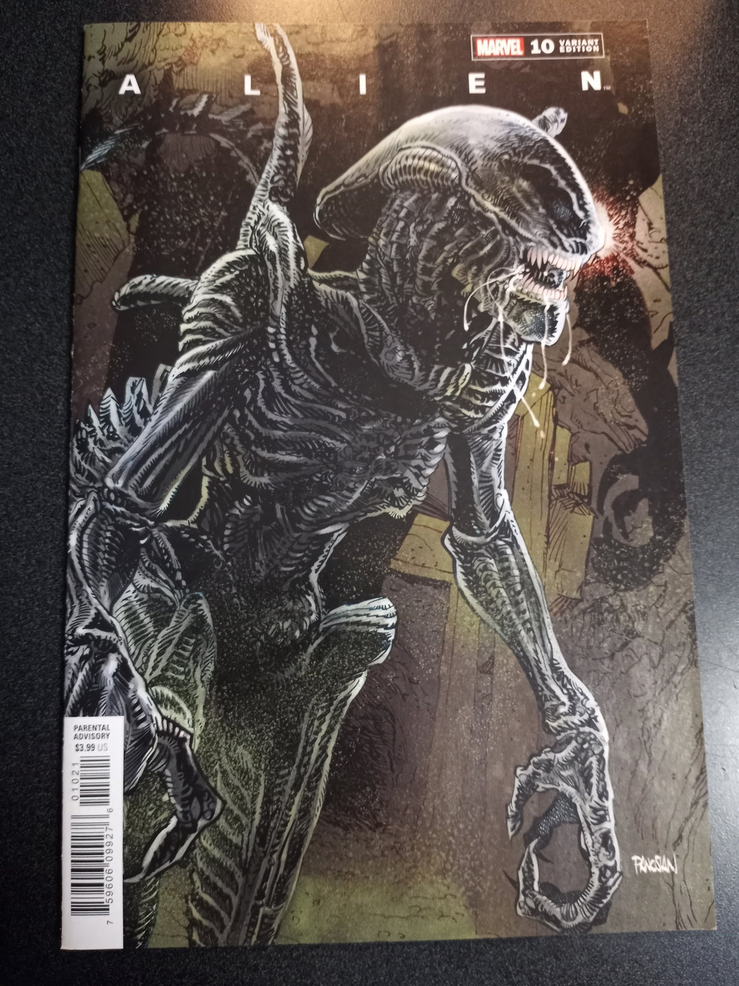 Alien #10 Panosian Variant