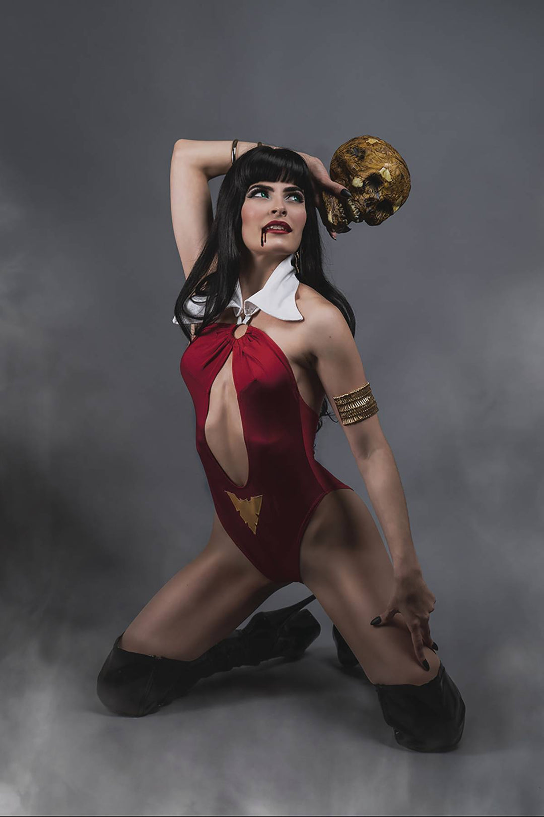 Vampirella #9 1:25 Teena Titan Cosplay Virgin Variant