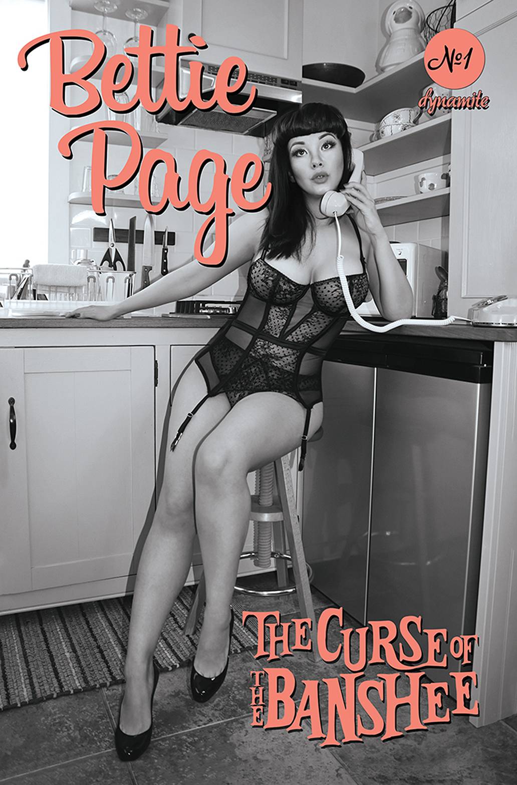 Bettie Page & Curse Of The Banshee #1 1:40 Cosplay B&W In